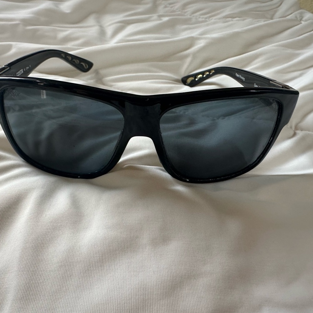 Stylish Black Sunglasses